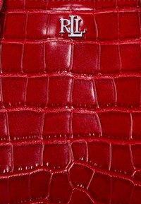 Lauren Ralph Lauren EMBOSSED LEATHER SMALL MARCY SATCHEL - Geantă de mână - festive red