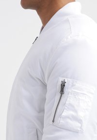 Urban Classics BASIC - Bombejakke - white