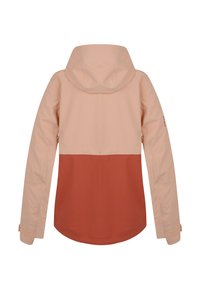 Světle růžová a rezavě zbarvená voděodolná bunda s kapucí, která má panelový design, hladkou texturu a elastické detaily na manžetách.