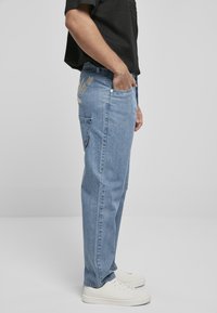 Southpole Relaxed fit -farkut - mid blue