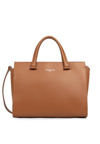 Sac fourre-tout en cuir brun au design structuré, avec deux poignées supérieures, une bandoulière amovible et un logo argenté à l'avant. Texture lisse.