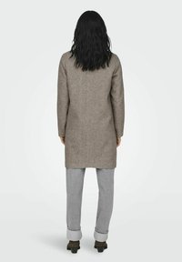 ONLY ONLSEDONA LIFE CARRIE OTW - Abrigo clásico - walnut