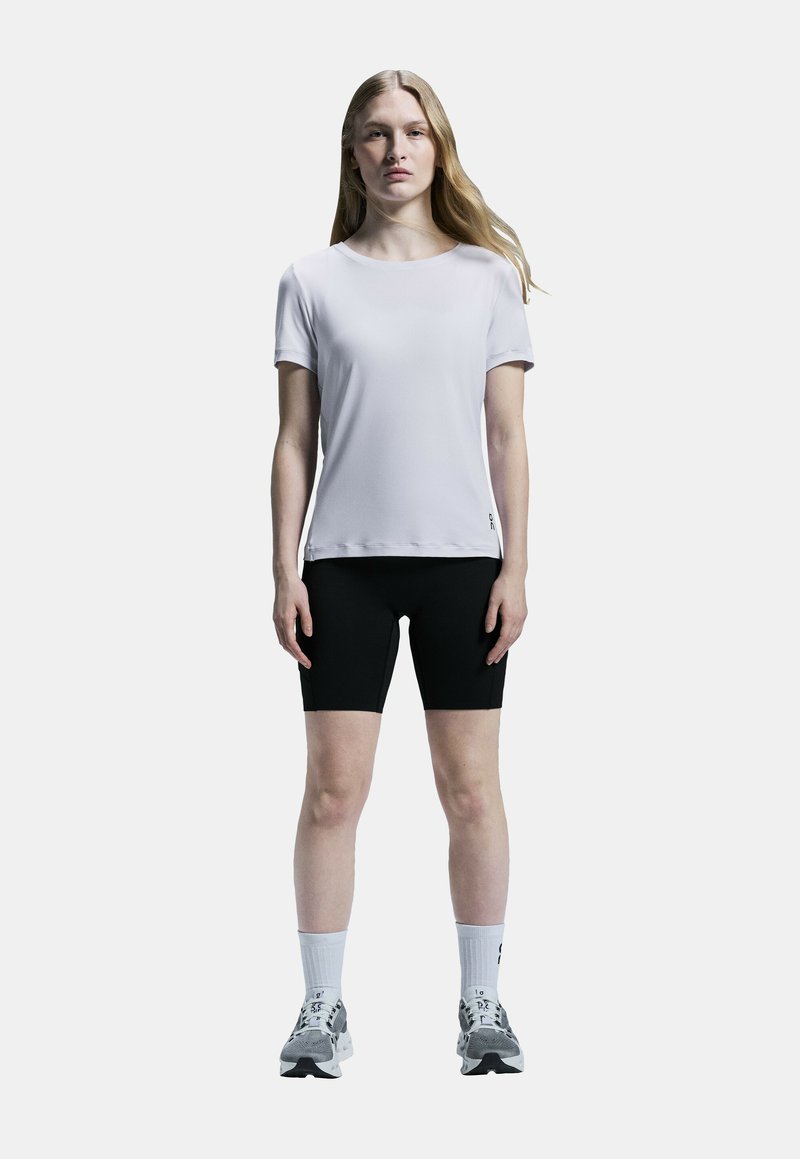 On STUDIO - Sportovní tričko - white
