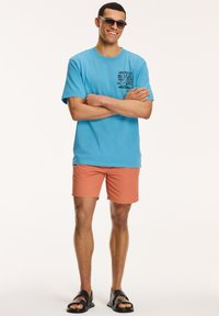 Shiwi REGULAR FIT NICK - Șorturi de baie - sugar brown