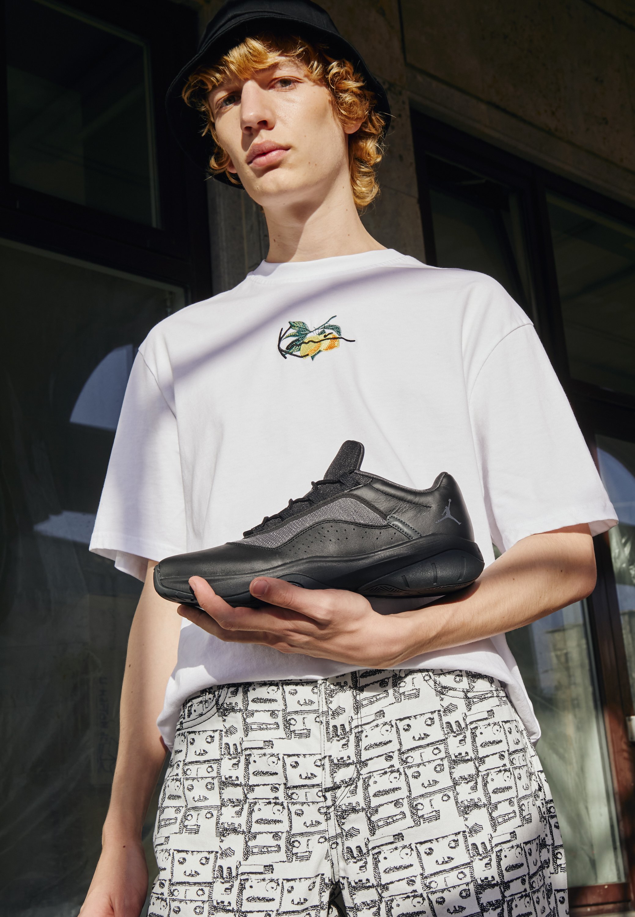 air jordan 11 cmft low black anthracite