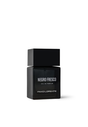 - Perfumy