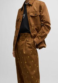 HUGO RENAR - Chinos - brown two