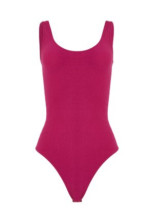 Maillot de bain une pièce fuchsia avec un décolleté arrondi, des bretelles fines et des jambes échancrées, fabriqué en tissu lisse et extensible.