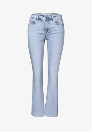 Vaaleansiniset korkeavyötäröiset farkut, joissa on lievä levennys, etutaskut, napillinen suljenta ja hienovaraiset haalistuneet yksityiskohdat reisissä.