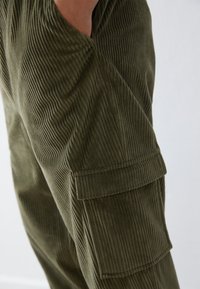 Thumbnail Image 5