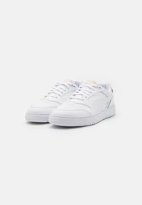 Puma DOUBLECOURT UNISEX - Tenisice - white/putty