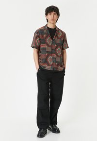 Koton SHORT SLEEVE - Skjorter - black