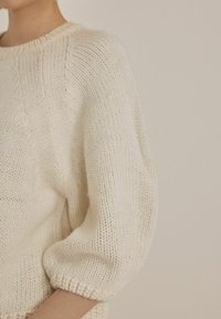 Next CREW NECK - Svetr - ecru