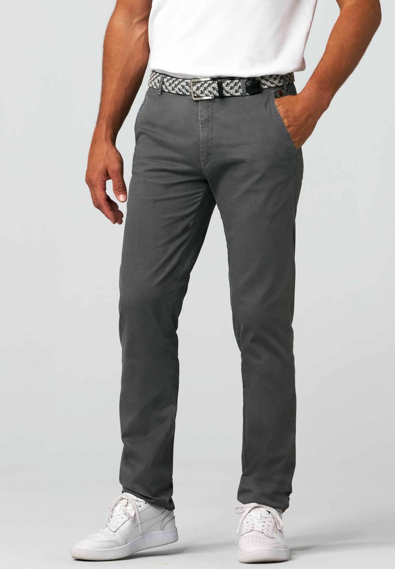Gray chinos with a slim fit, featuring front pockets and a textured patterned belt. Paired with white sneakers for a casual look.