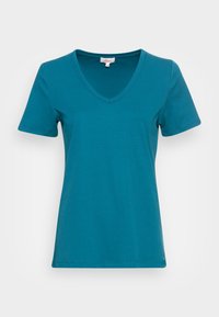 Camiseta de manga corta en color azul verdoso con escote en V, hecha de tela suave y lisa. Presenta un diseño simple sin patrones ni adornos.