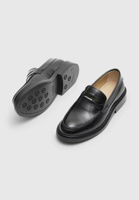 Selected Femme Chaussons black/noir ZALANDO