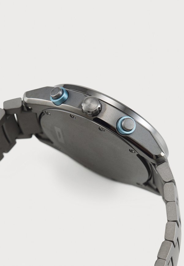 ESSENTIAL - Chronograph watch4