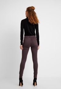 Pepe Jeans Stoffhose - dark grey