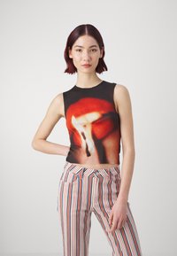 Jaded London SLINKY TANK FLAME LIPS - Top - black/red
