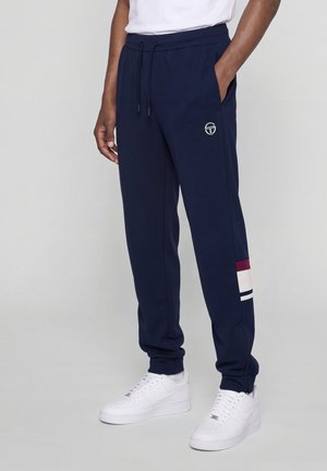 Sergio Tacchini, CAMARINDO PANTS - Pantalon de survêtement - navy red