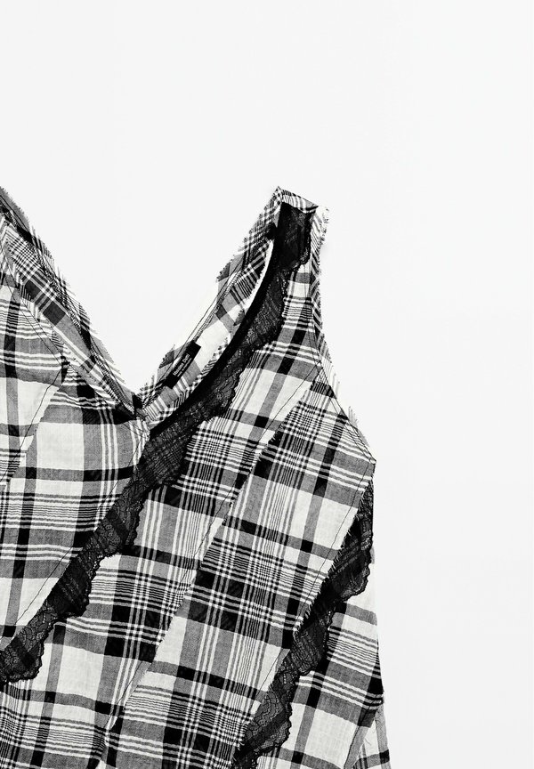 WITH RIBBONS DETAIL - Blouse4