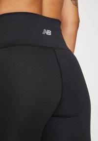 New Balance ESSENTIALS HARMONY HIGH RISE  - Tamprės – keln�ės - black