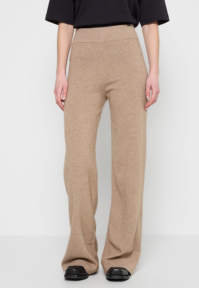 Ecoalf Broek zandkleur Ecoalf Broek zandkleur