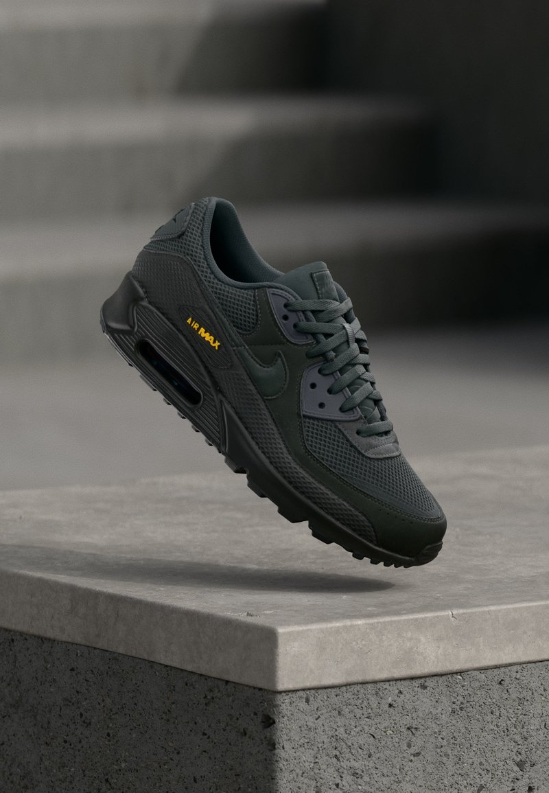 AIR MAX 90 PRM anthracite/dark smoke grey/black/university gold-coloured/anthracite