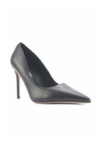 Black leather high-heeled pump with a pointed toe, sleek design, thin stiletto heel, and smooth texture. Features minimal stitching details.