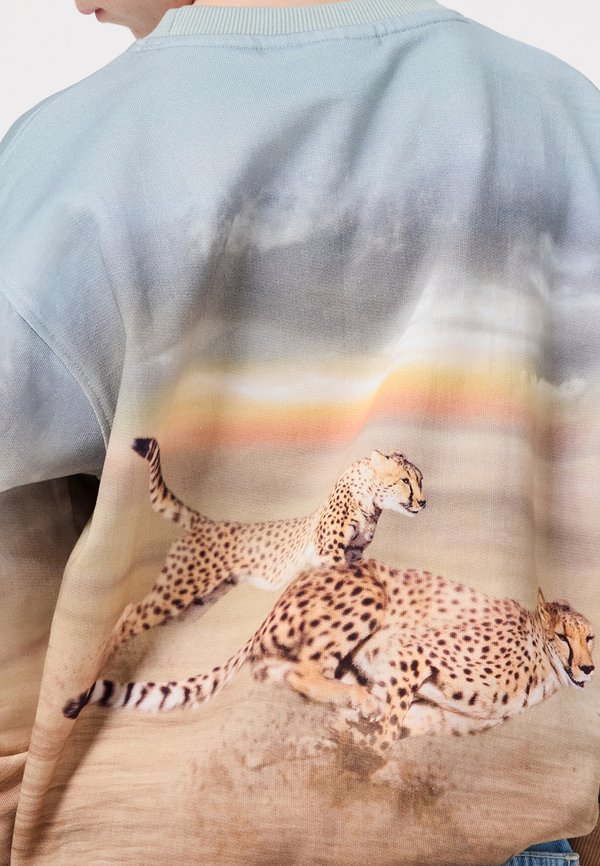 MATTIS - Sweatshirt - running cheetahs3