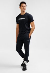 Hummel ELEMENTAL LOGO TEE - T-shirts print - black