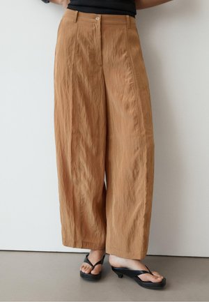 Massimo Dutti LIGHTWEIGHT BARREL FIT TROUSERS - Stoffhose - dark brown