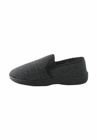 Papuci pentru bărbați, gri închis, tip slip-on, cu un superior din material moale, panouri elastice pe laterale și talpă din cauciuc negru, prezentat din profil lateral.