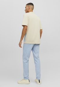 Jack & Jones JPSTMARCO JJFURY ANA - Chinot - spa blue