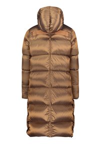 Braune Steppjacke mit Kapuze, die horizontale gesteppte Abschnitte und einen seitlichen Schlitz aufweist. Glattes, glänzendes Material mit minimalistischen Designelementen.