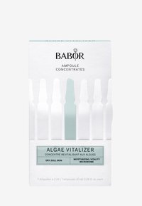 White box featuring seven clear ampoules with a light blue accent. Text includes "Algae Vitalizer" and details on application for dry skin.