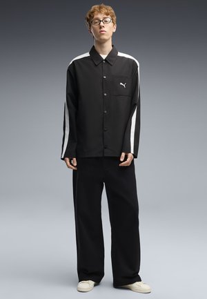Puma, T7 RELAXED OVERSHIRT - Leichte Jacke - black