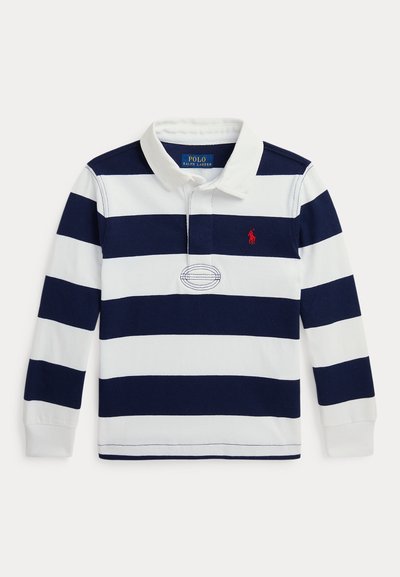 Valge ja mereväe triibuline pikkade varrukatega polo särk valge kraega ja punase kirjatud logoga rinnal.