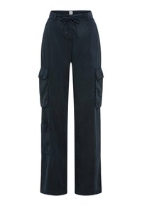 Cargo broek in donker marineblauw. Gemaakt van soepele stof, met een tailleband met trekkoord, brede benen en meerdere zijzakken voor opslag.