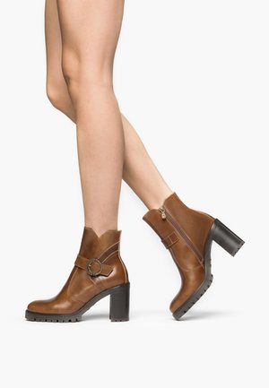 Cowboy-/Bikerlaarsjes - beige