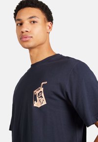 Only & Sons Printtipaita - dunkelblau