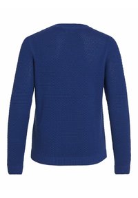 Pull en maille texturée bleu à manches longues avec un col rond, montré de dos sur un fond blanc.