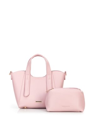 Roze leren handtas met twee bovenhandgrepen en bijpassend etui met ritssluiting, beide gebrandmerkt met goudkleurige Wittchen-logo's.