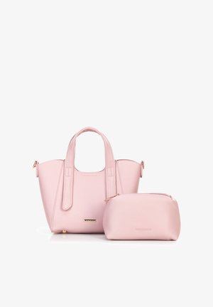 Růžová kožená kabelka se dvěma horními uchy a odpovídajícím pouzdrem na zip, obě s logy Wittchen ve zlatém odstínu.