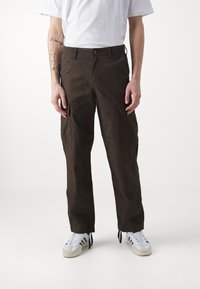 Carhartt WIP REGULAR PANT - Cargobukser - tobacco