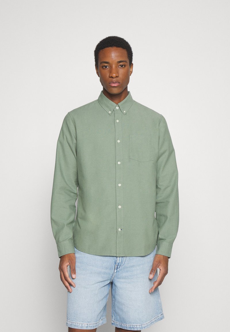 GAP STANDARD Shirt twig green/green Zalando.ie