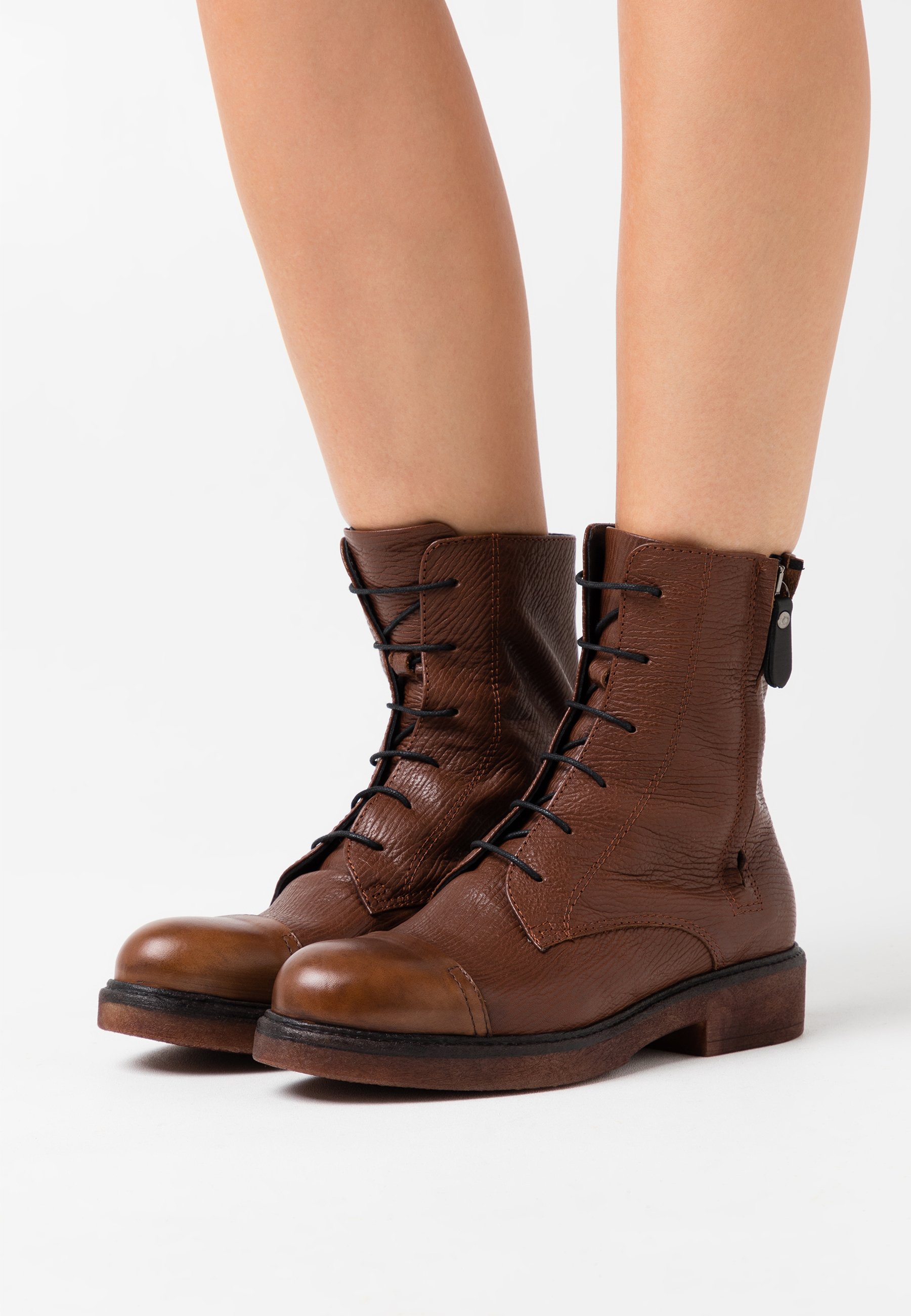 almond boots