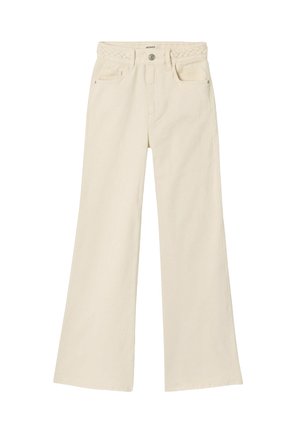 Pantalon large taille haute couleur crème avec poches avant, fermeture à boutons, passants de ceinture et détail de ceinture tressée autour de la taille.