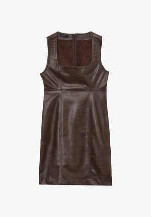 Braunes Lederkleid ohne Ärmel mit quadratischem Ausschnitt, subtiler Textur und Reißverschluss hinten. Verfügt über Nahtdetails für eine figurnahe Silhouette.