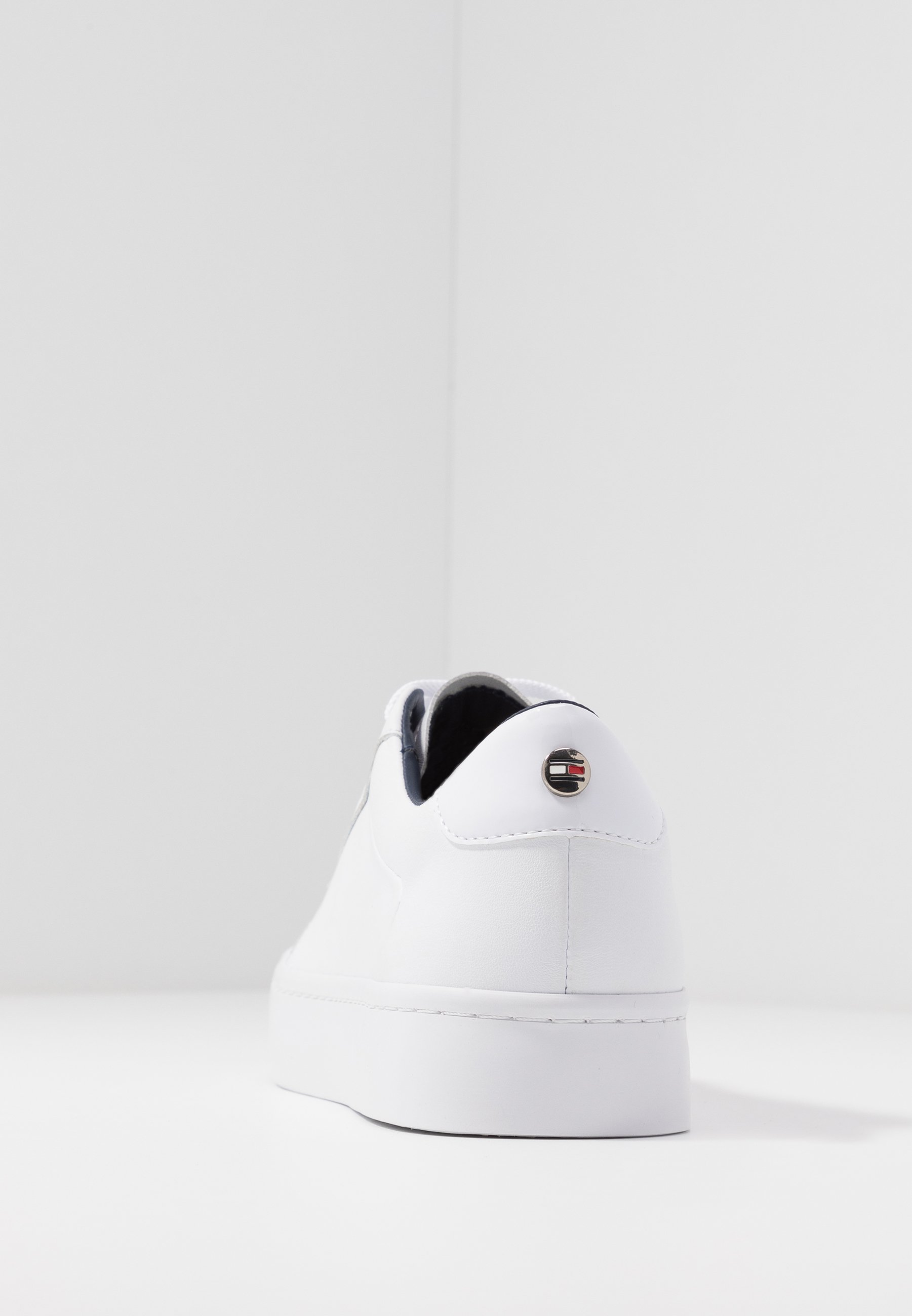 tommy hilfiger city dress trainers